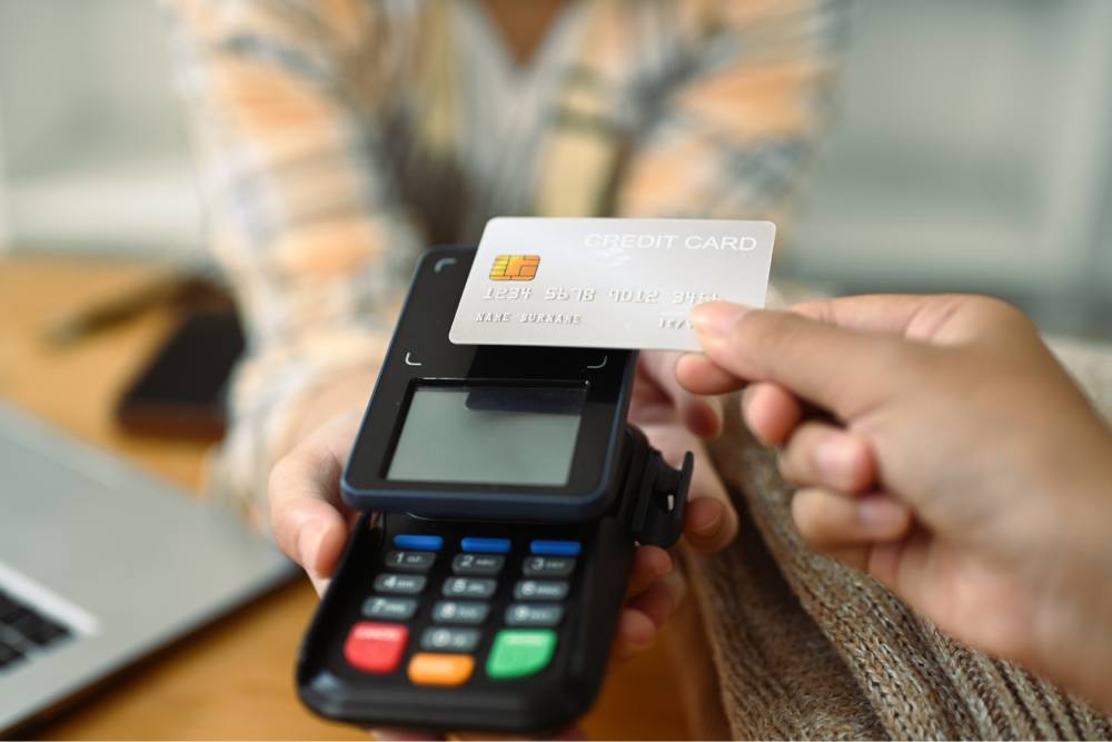 Understanding Merchant Processing Services